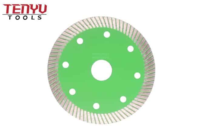 Turbo Rim Diamond Saw Blade for Dry or Wet Cutting