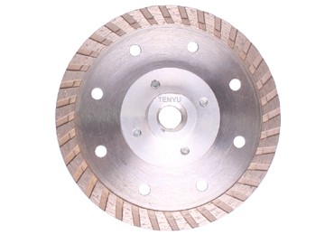 Diamond Saw Blade with Flange for Maximum Cutting Ability