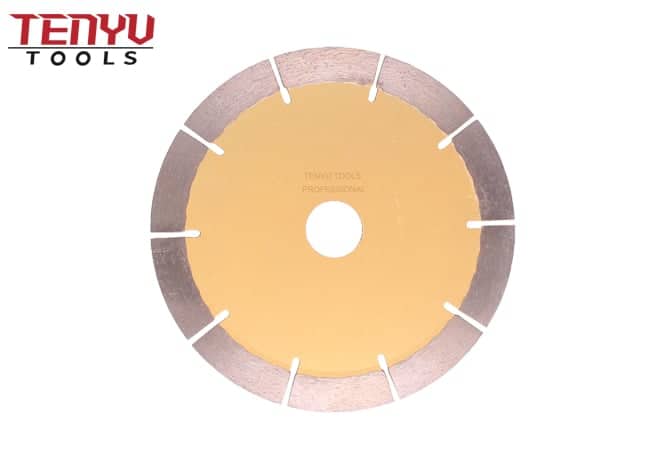 Segmented Rim Diamond Cutting Blades for Added Durability