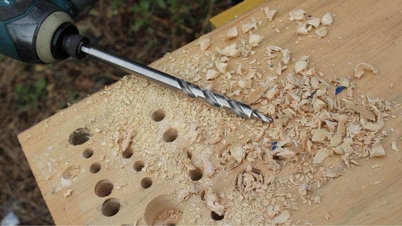 Différences entre les forets à bois, à métal et à béton