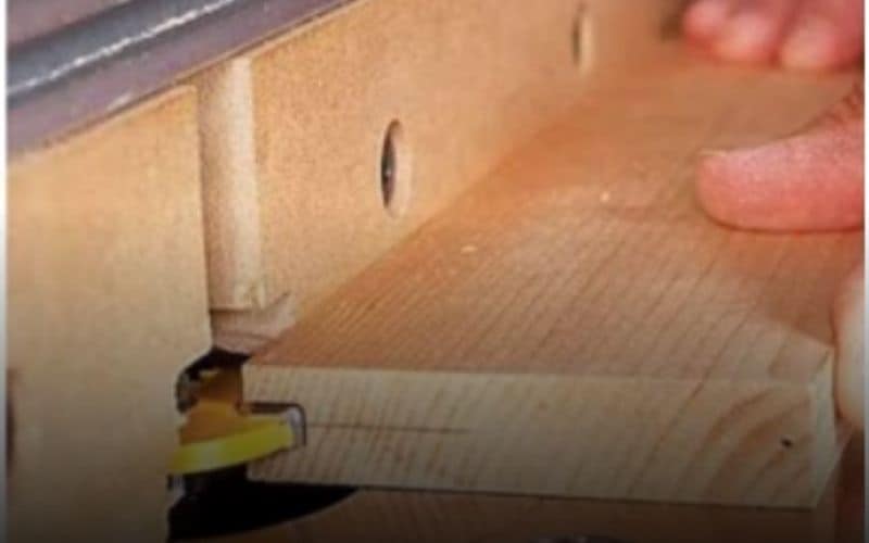 What are Woodworking Router Bits