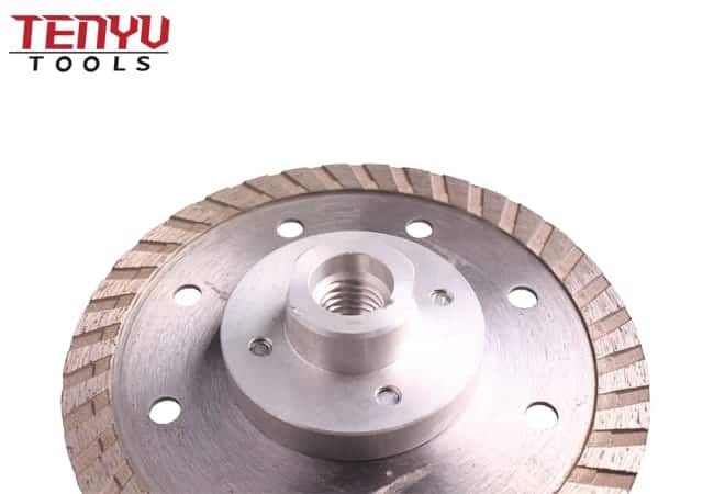 Diamond Saw Blade with Flange for Maximum Cutting Ability