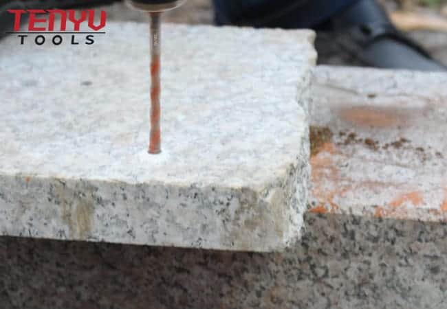 Broca de alvenaria com ponta de carboneto de haste redonda niquelada R flauta para perfuração de alvenaria de tijolo de concreto 4