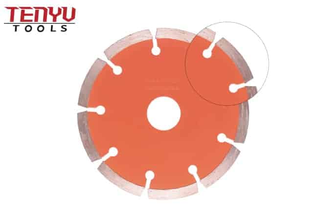 Segment-Diamant-Trennsägeblatt für Beton und Mauerwerk