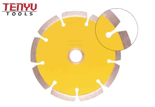 Lames de scie diamantées segmentées avec anneau pour la coupe du béton