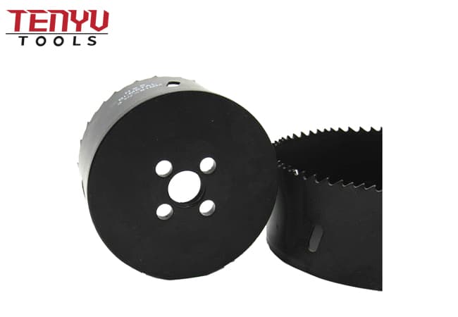 Scie cloche bimétallique durable avec dents HSS pour le perçage du métal PVC et du bois
