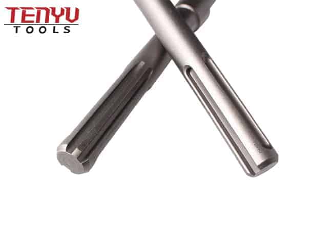 SDS Max Viper Teeth Chisel with Self Sharpening Grooves and Innovative Reflection Element
