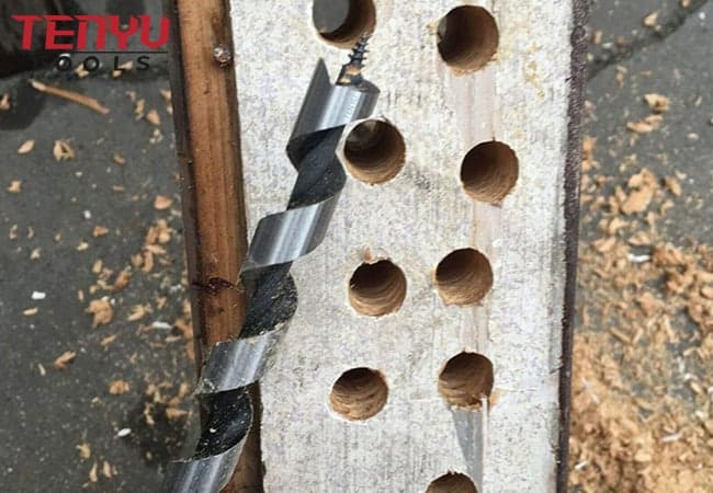 Conjunto de broca hexagonal de broca de madeira de haste hexagonal de 15 peças em uma caixa de plástico para drywall de plástico de madeira macia e dura e materiais compostos