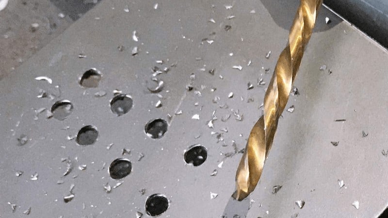 metal drill bits with gold oxide surface finish