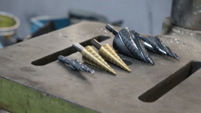 broca escalonada para taladrar metal