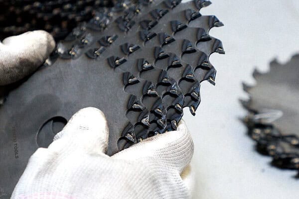 saw blade manufacture