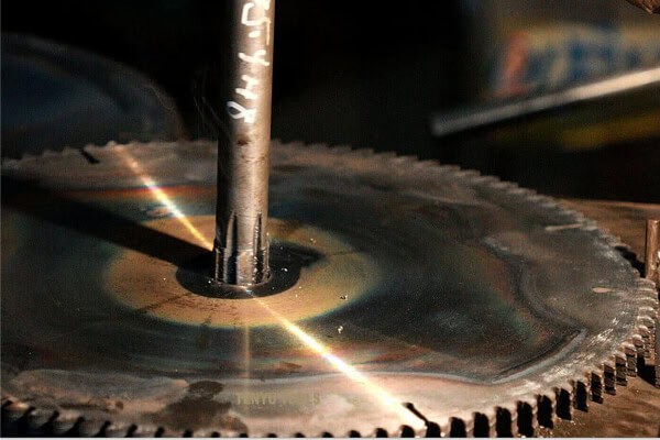 saw blade manufacture