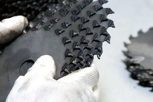 custom saw blade75.webp