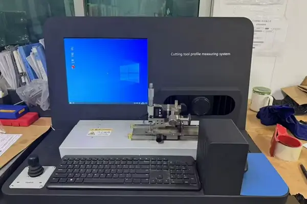 cutting tool profile measuring system