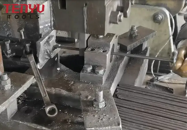 hss drill bits raw material cutting