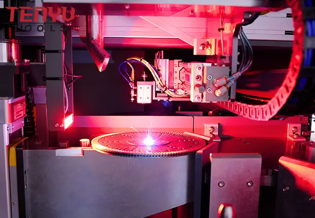 laser logo on the blade
