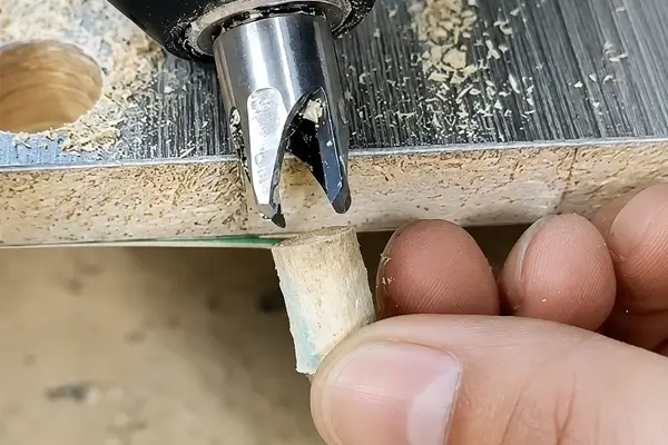 Plug Cutter for Clean Wood Plugs