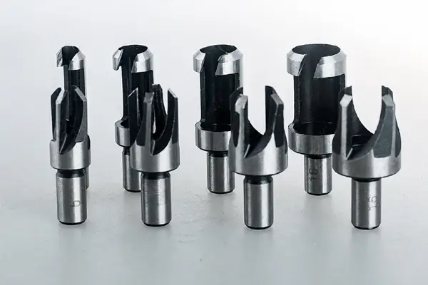 Standard Tapered and Four Tooth Plug Cutter Comparison